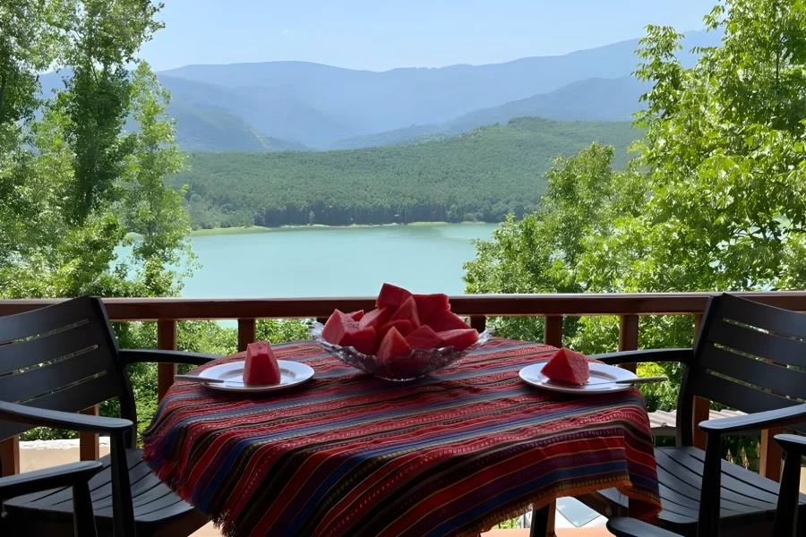 اقامتگاه لفور